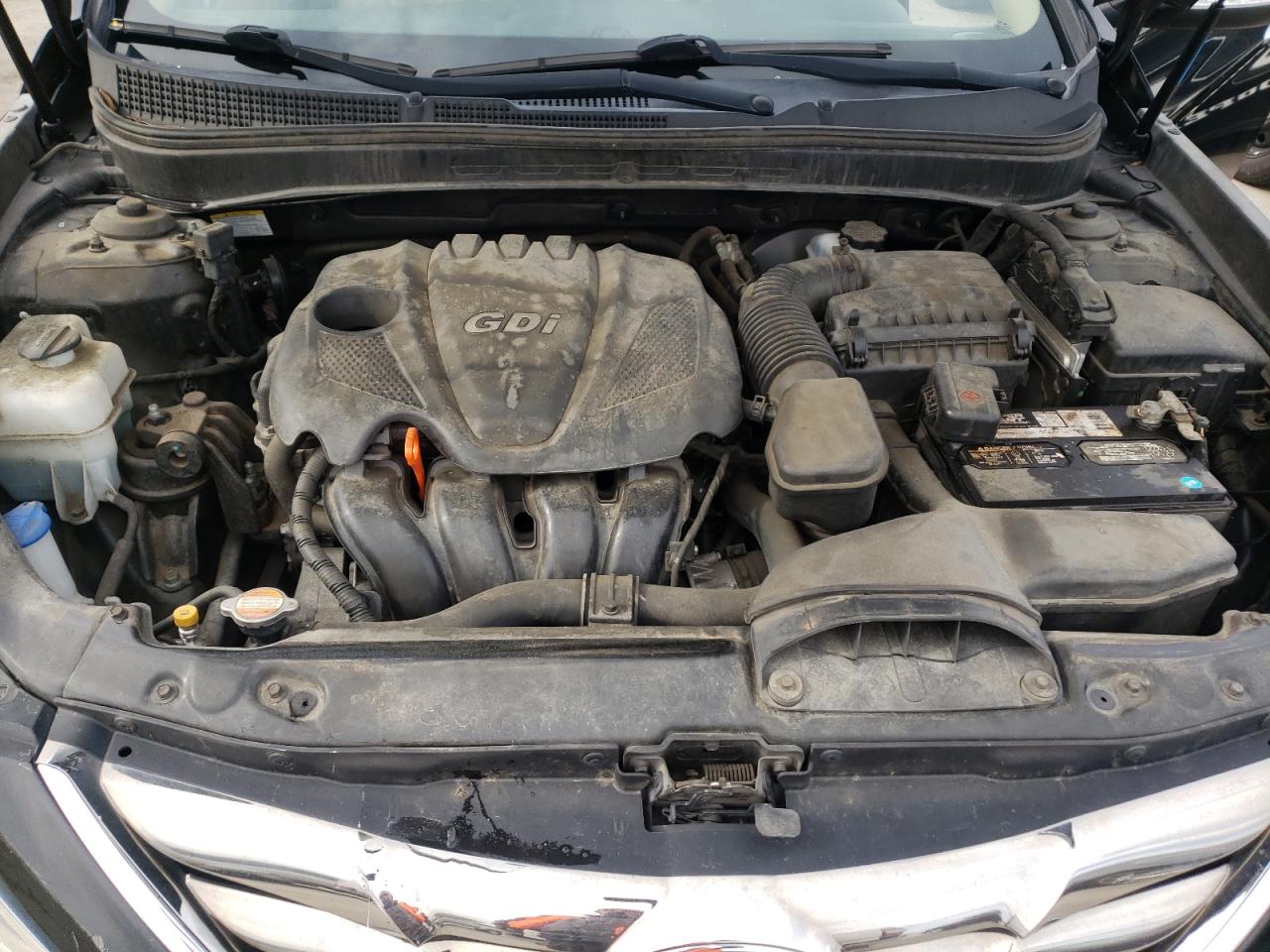 Photo 7 from auction – 2012 HYUNDAI SONATA SE with VIN 5NPEC4AC9CH313746