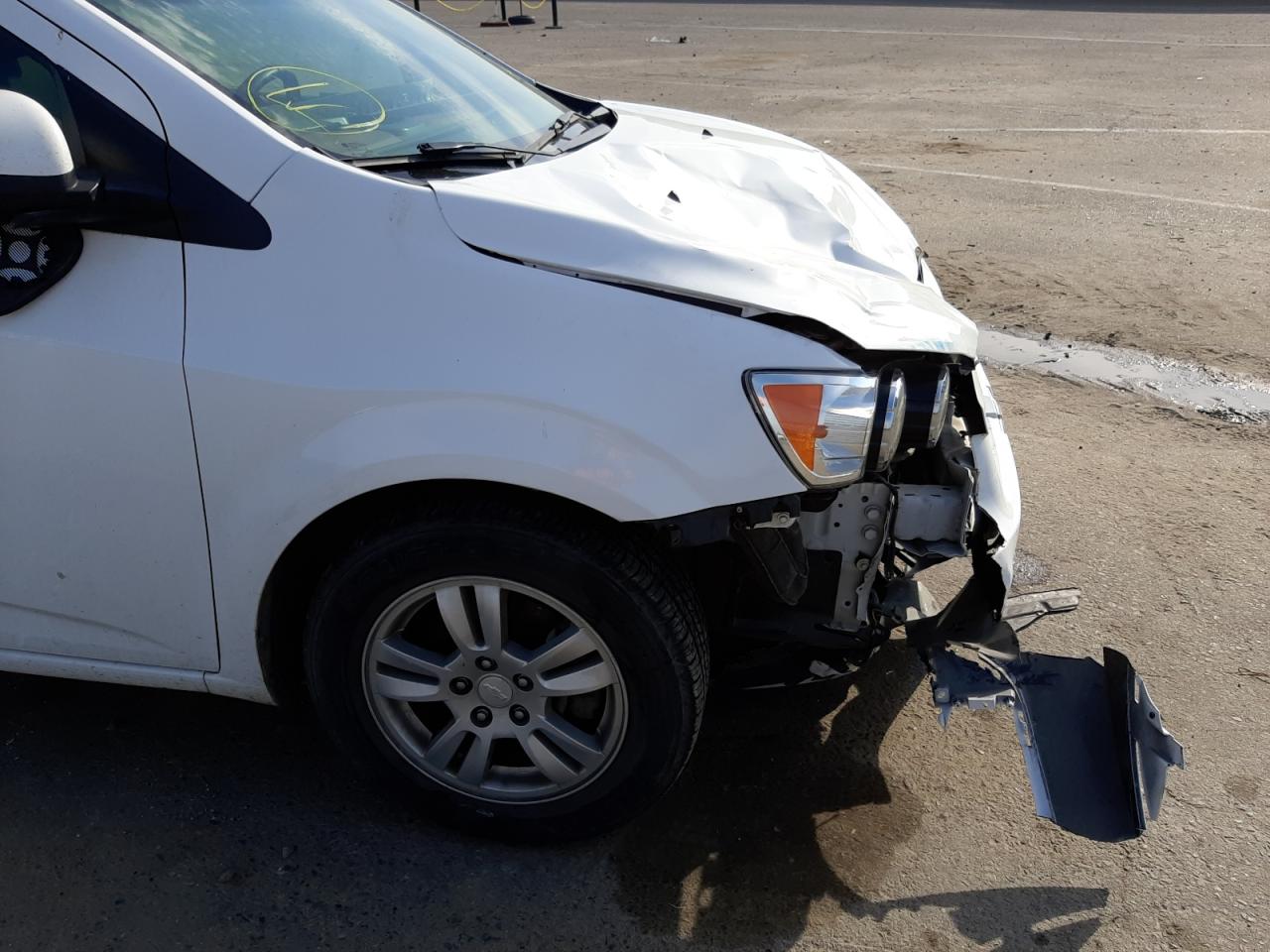 Photo 9 from auction – 2014 CHEVROLET SONIC LT with VIN 1G1JC5SGXE4105480