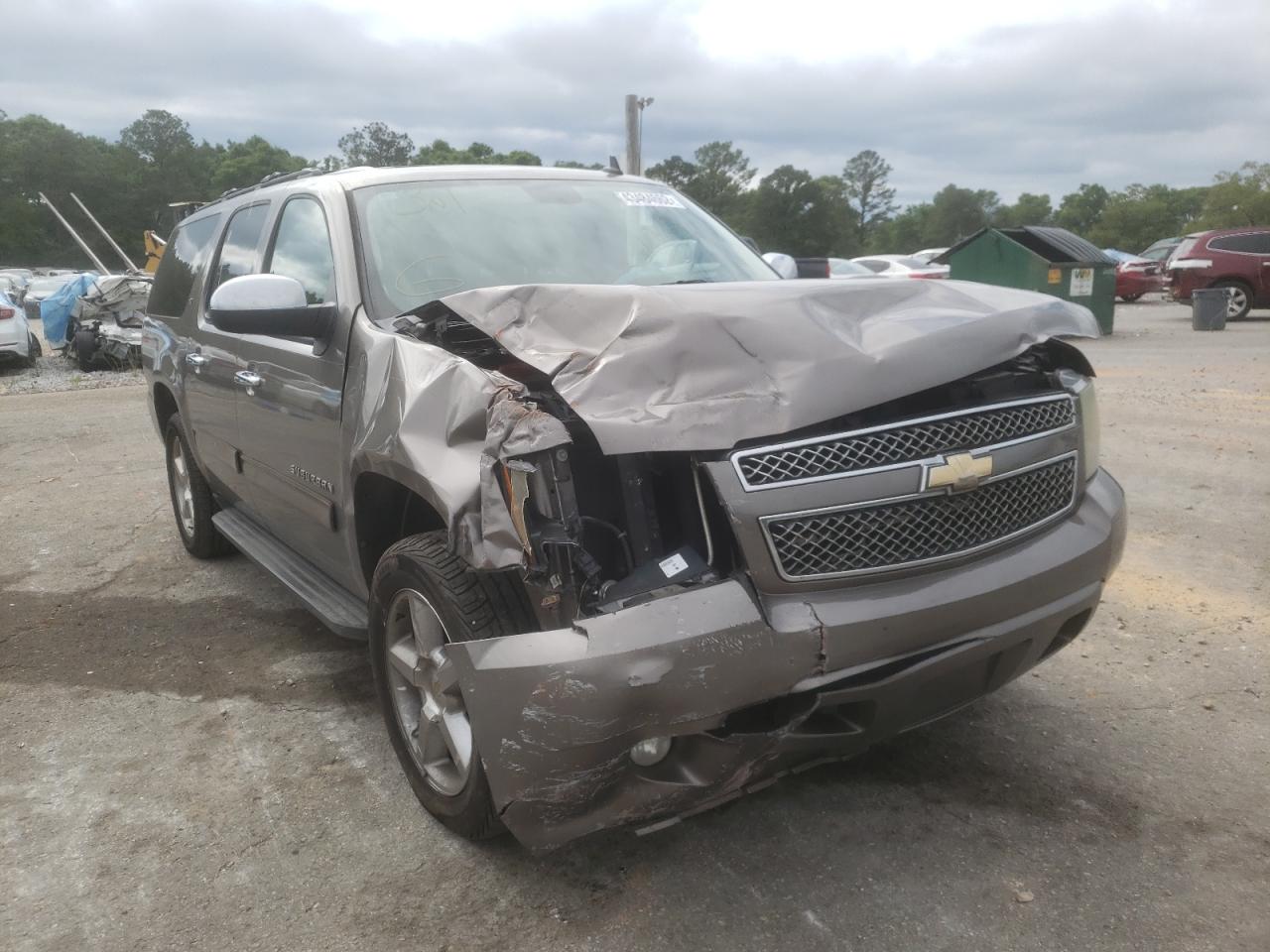 Photo 9 from auction – 2011 CHEVROLET SUBURBAN C with VIN 1GNSCJE01BR327561