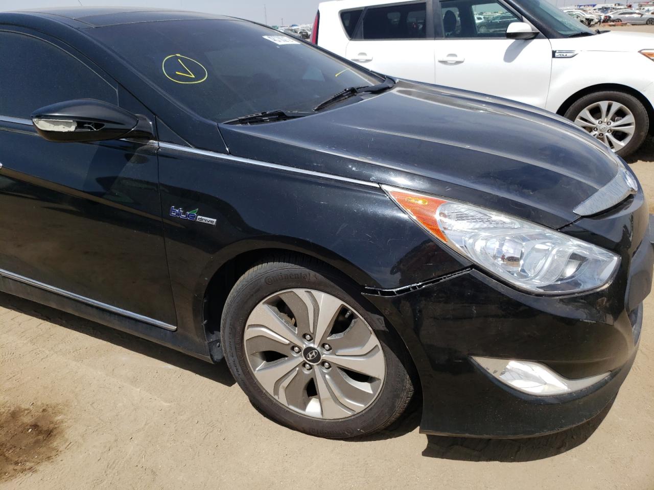 Photo 9 from auction – 2013 HYUNDAI SONATA HYB with VIN KMHEC4A45DA051107