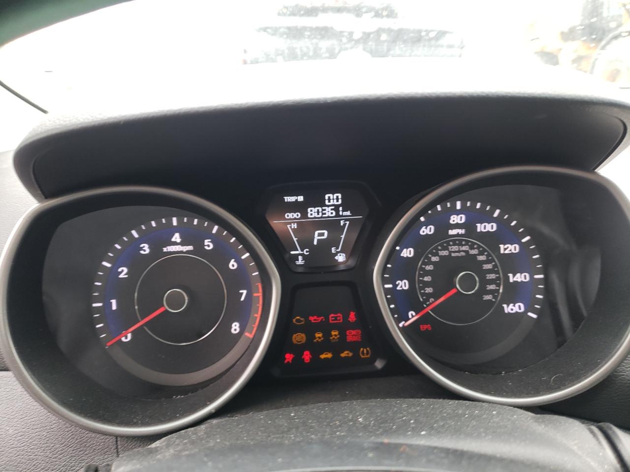 Photo 8 from auction – 2012 HYUNDAI ELANTRA GL with VIN 5NPDH4AE5CH100629