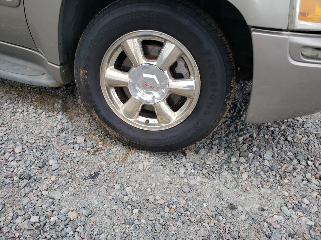 Photo 9 from auction – 2002 GMC ENVOY XL with VIN 1GKET16S226103968