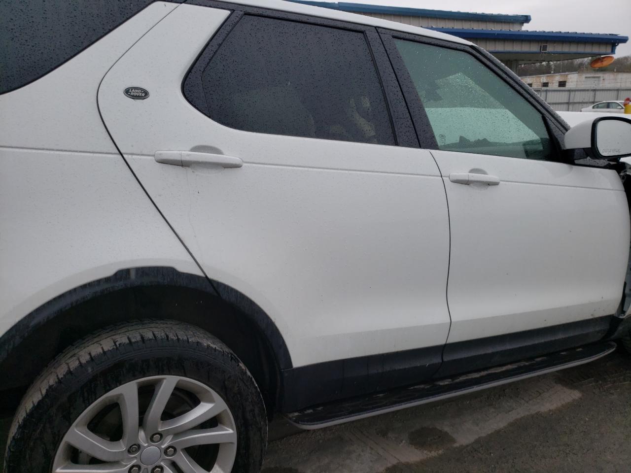 Photo 6 from auction – 2019 LAND ROVER DISCOVERY with VIN SALRR2RV4K2400179