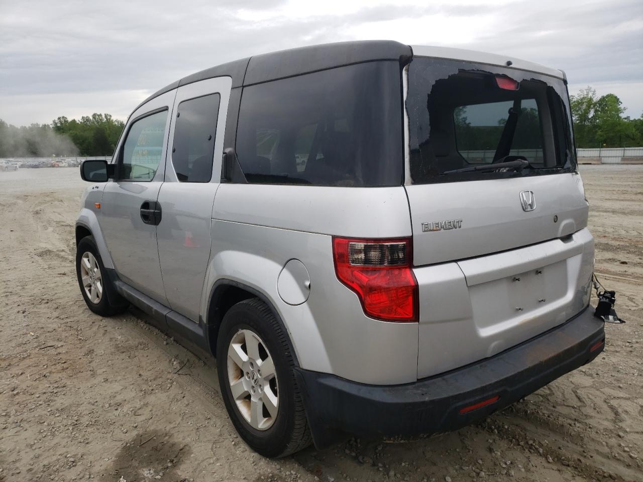 Photo 3 from auction – 2010 HONDA ELEMENT EX with VIN 5J6YH1H7XAL003727