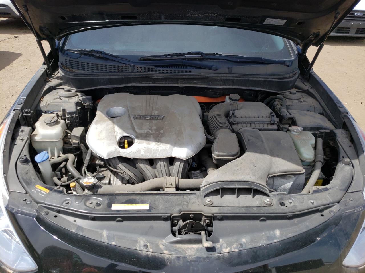 Photo 7 from auction – 2013 HYUNDAI SONATA HYB with VIN KMHEC4A45DA051107