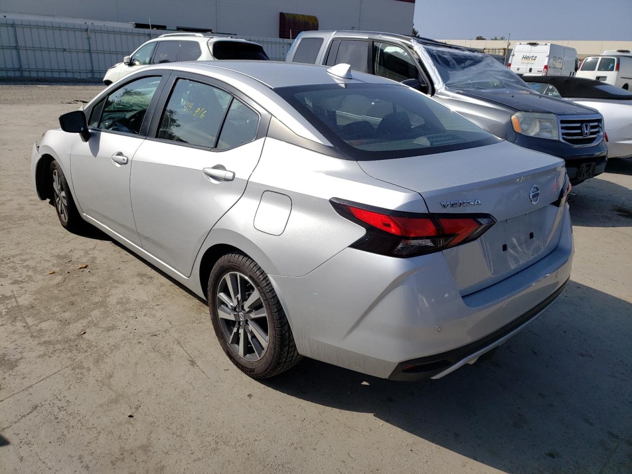Photo 3 from auction – 2021 NISSAN VERSA SV with VIN 3N1CN8EV2ML809657