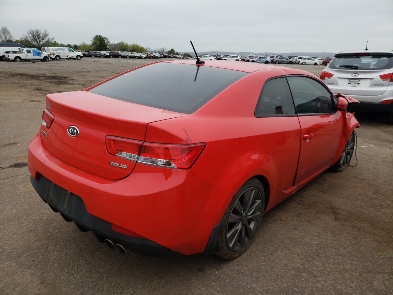Photo 4 from auction – 2011 KIA FORTE SX with VIN KNAFW6A3XB5384389
