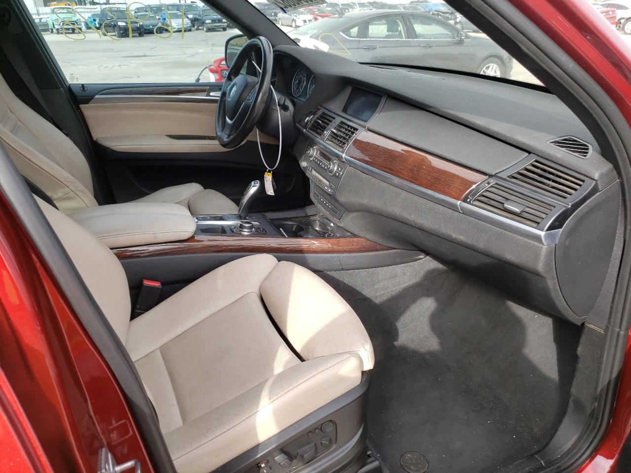 Photo 5 from auction – 2012 BMW X5 XDRIVE5 with VIN 5UXZV8C5XCL423670