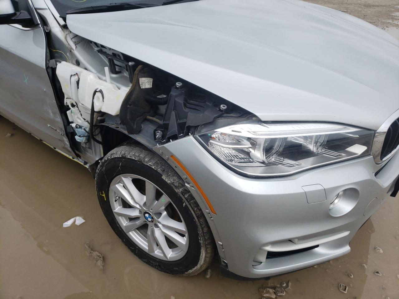 Photo 9 from auction – 2015 BMW X5 XDRIVE3 with VIN 5UXKR0C51F0P16127