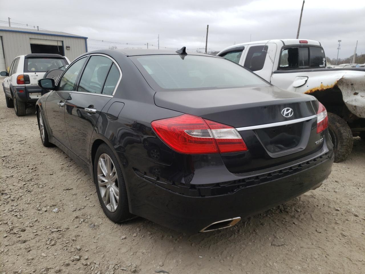 Photo 3 from auction – 2012 HYUNDAI GENESIS 3. with VIN KMHGC4DD1CU184397