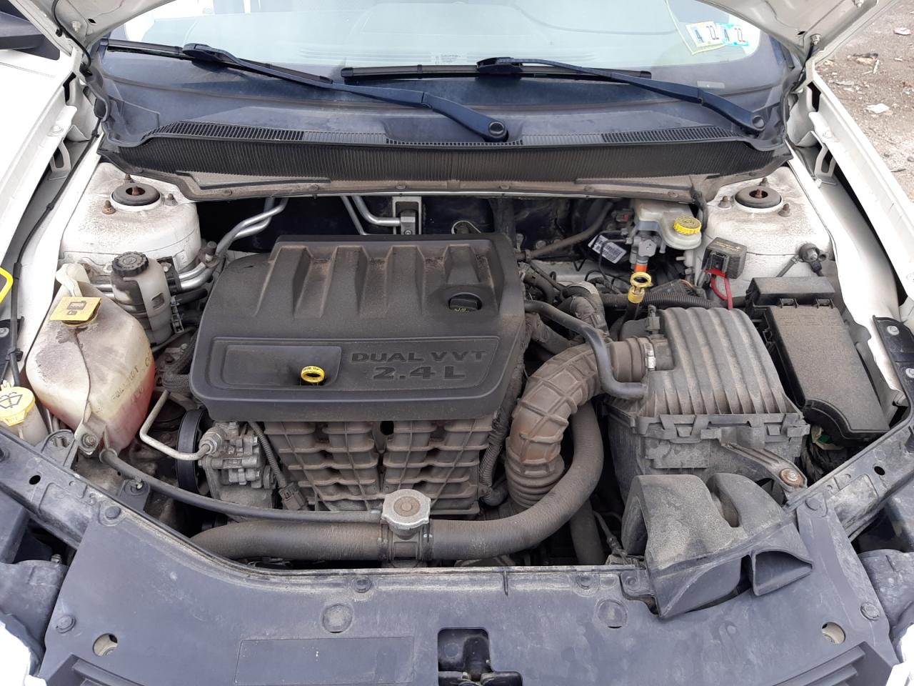 Photo 7 from auction – 2009 DODGE AVENGER SE with VIN 1B3LC46B39N557040