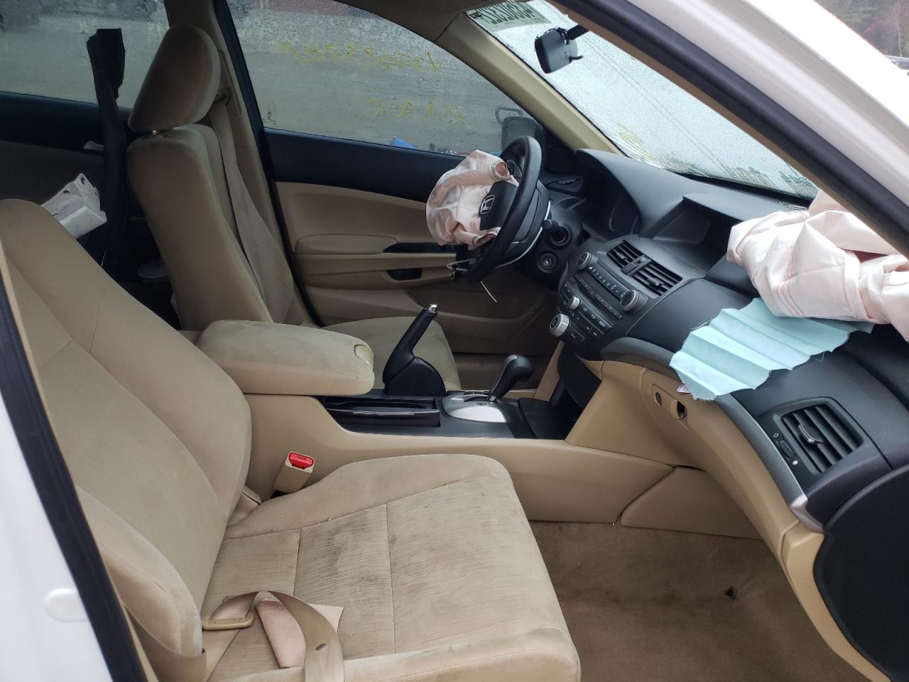 Photo 5 from auction – 2011 HONDA ACCORD with VIN 1HGCP2F31BA033755
