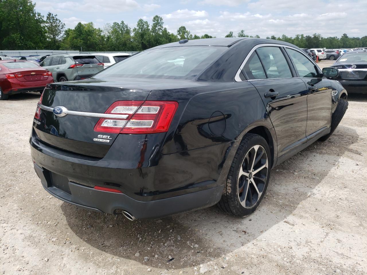 Photo 4 from auction – 2015 FORD TAURUS SEL with VIN 1FAHP2E86FG194001