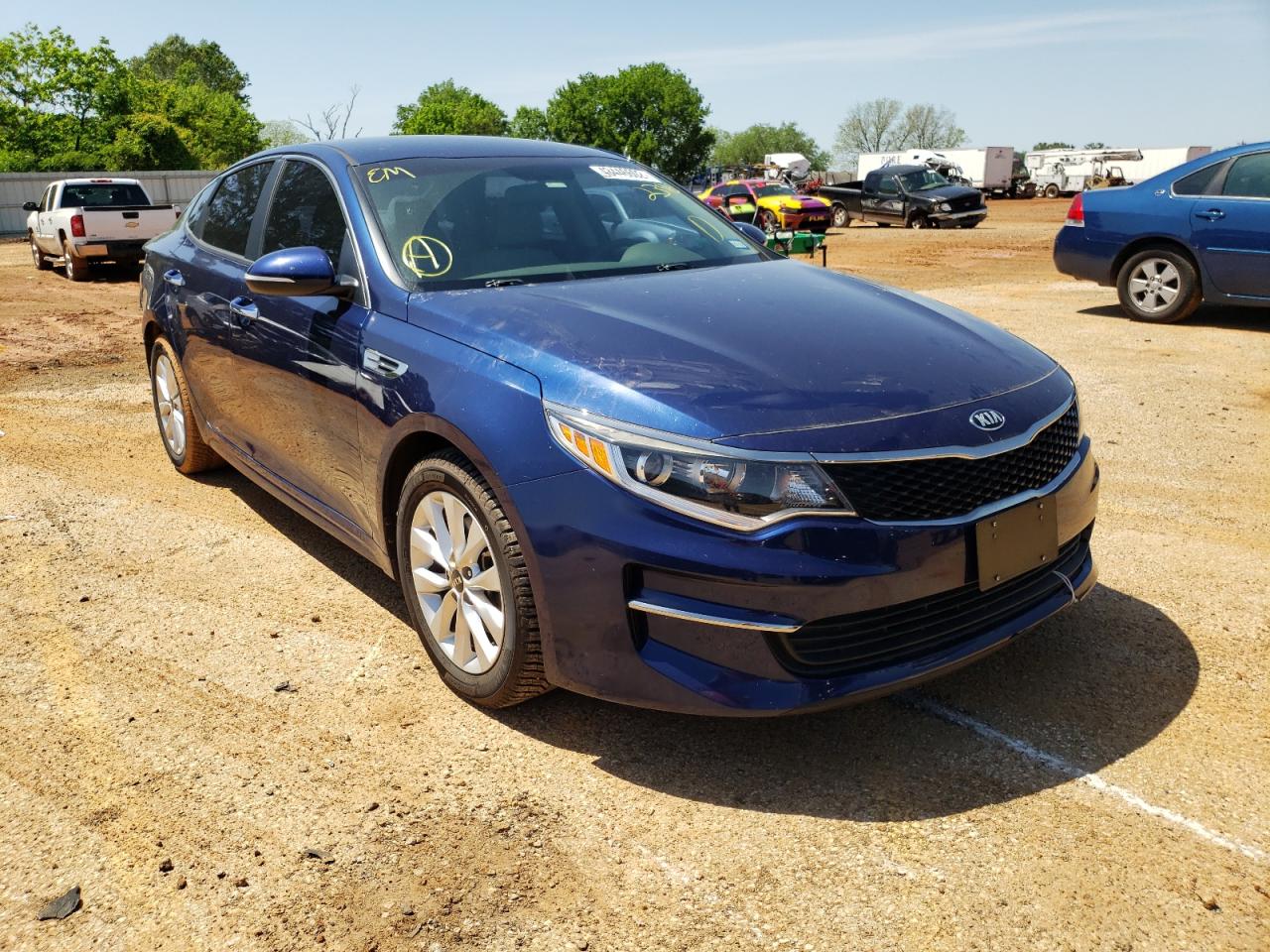 KIA OPTIMA LX 2017 with VIN 5XXGT4L30HG132396 - Photo from auction