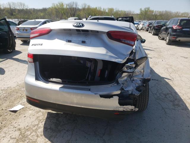 Photo 9 from auction – 2017 KIA FORTE LX with VIN 3KPFK4A79HE077024