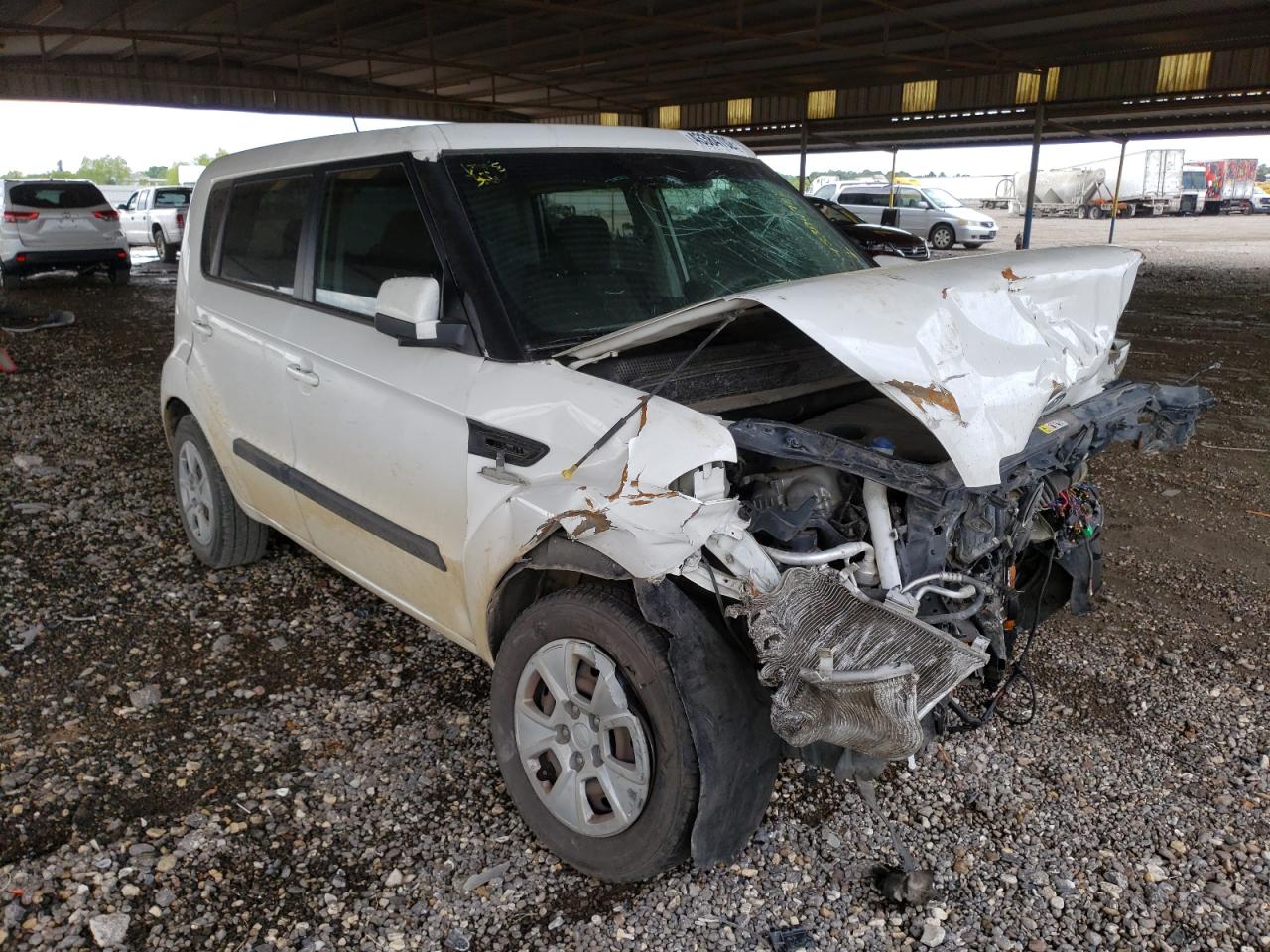 KIA SOUL 2012 with VIN KNDJT2A51C7462032 - Photo from auction