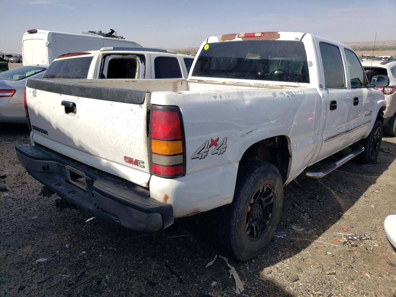 Photo 4 from auction – 2005 GMC SIERRA K25 with VIN 1GTHK23205F960350