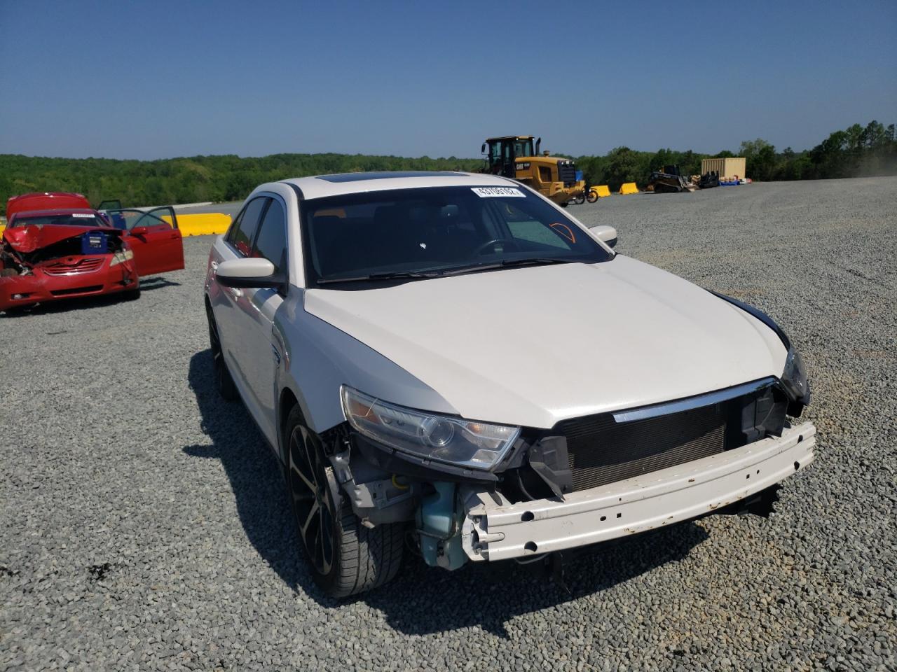 Photo 9 from auction – 2015 FORD TAURUS SEL with VIN 1FAHP2E82FG172447