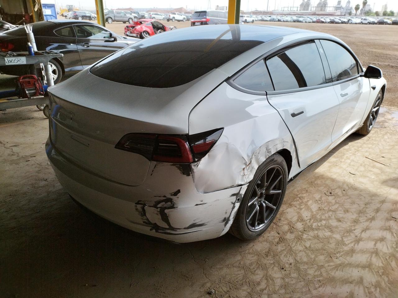 Photo 4 from auction – 2021 TESLA MODEL 3 with VIN 5YJ3E1EA8MF928863