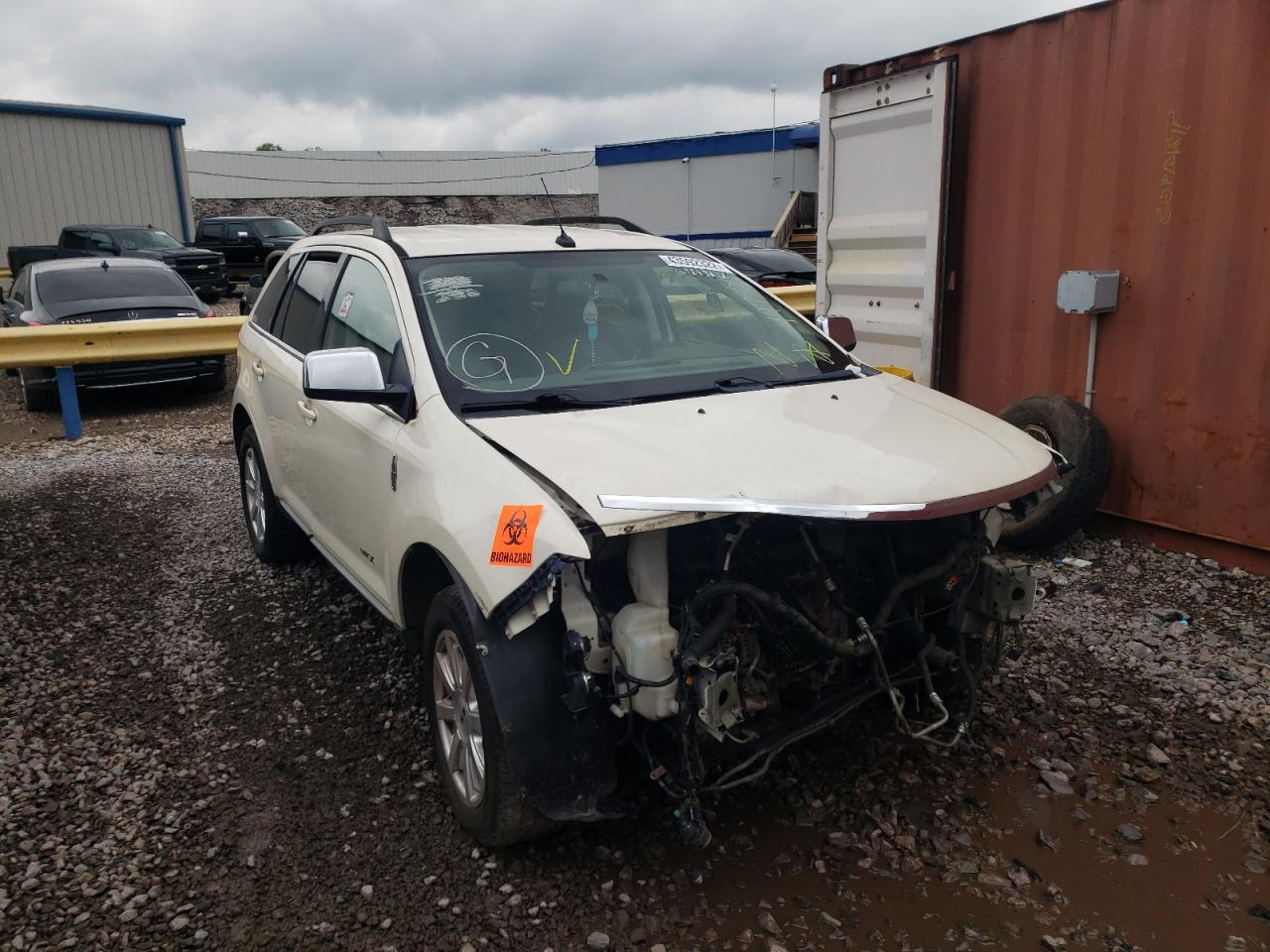 LINCOLN MKX 2008 with VIN 2LMDU68C88BJ40220 - Photo from auction