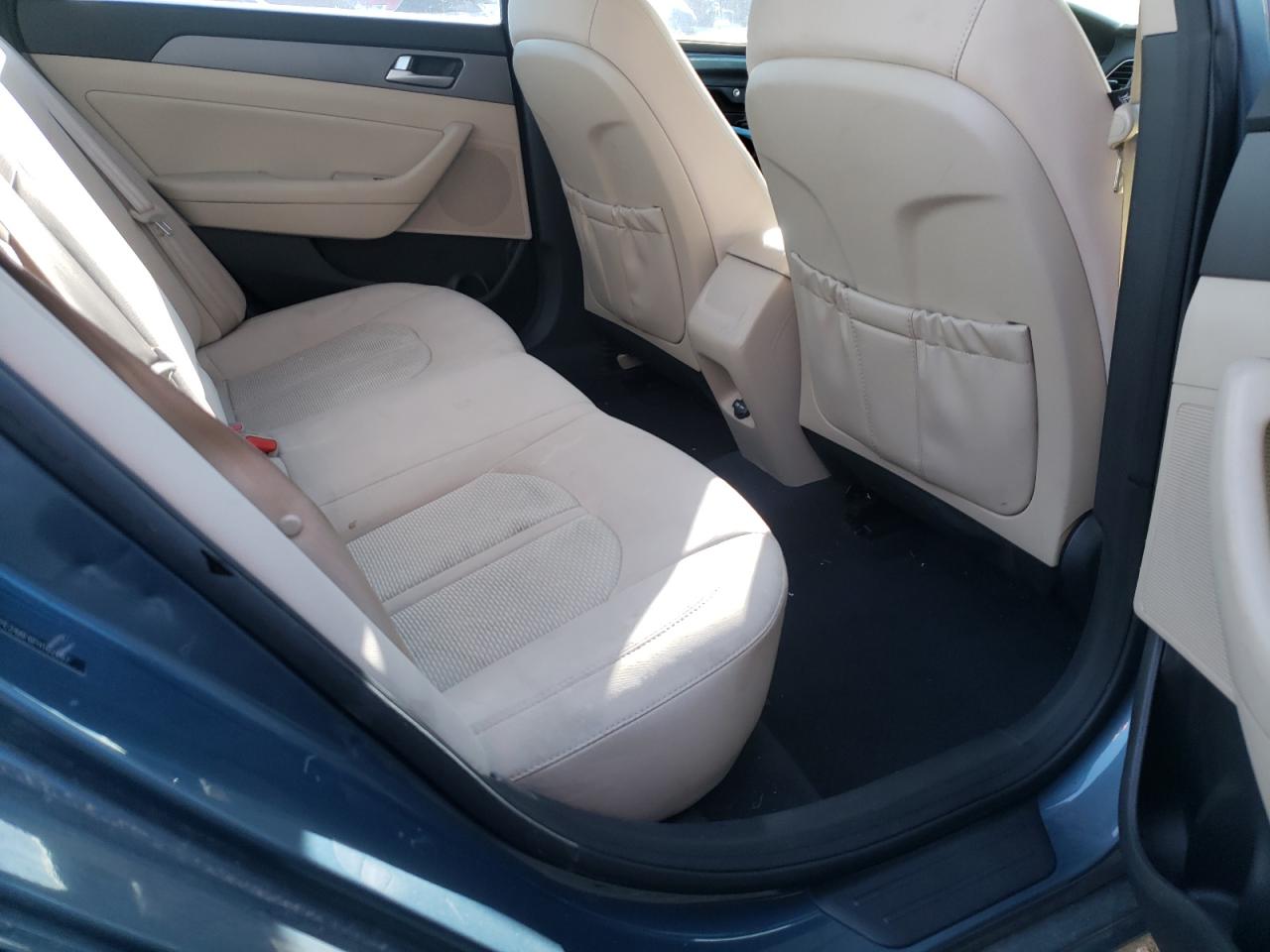 Photo 6 from auction – 2015 HYUNDAI SONATA SE with VIN 5NPE24AF6FH162267