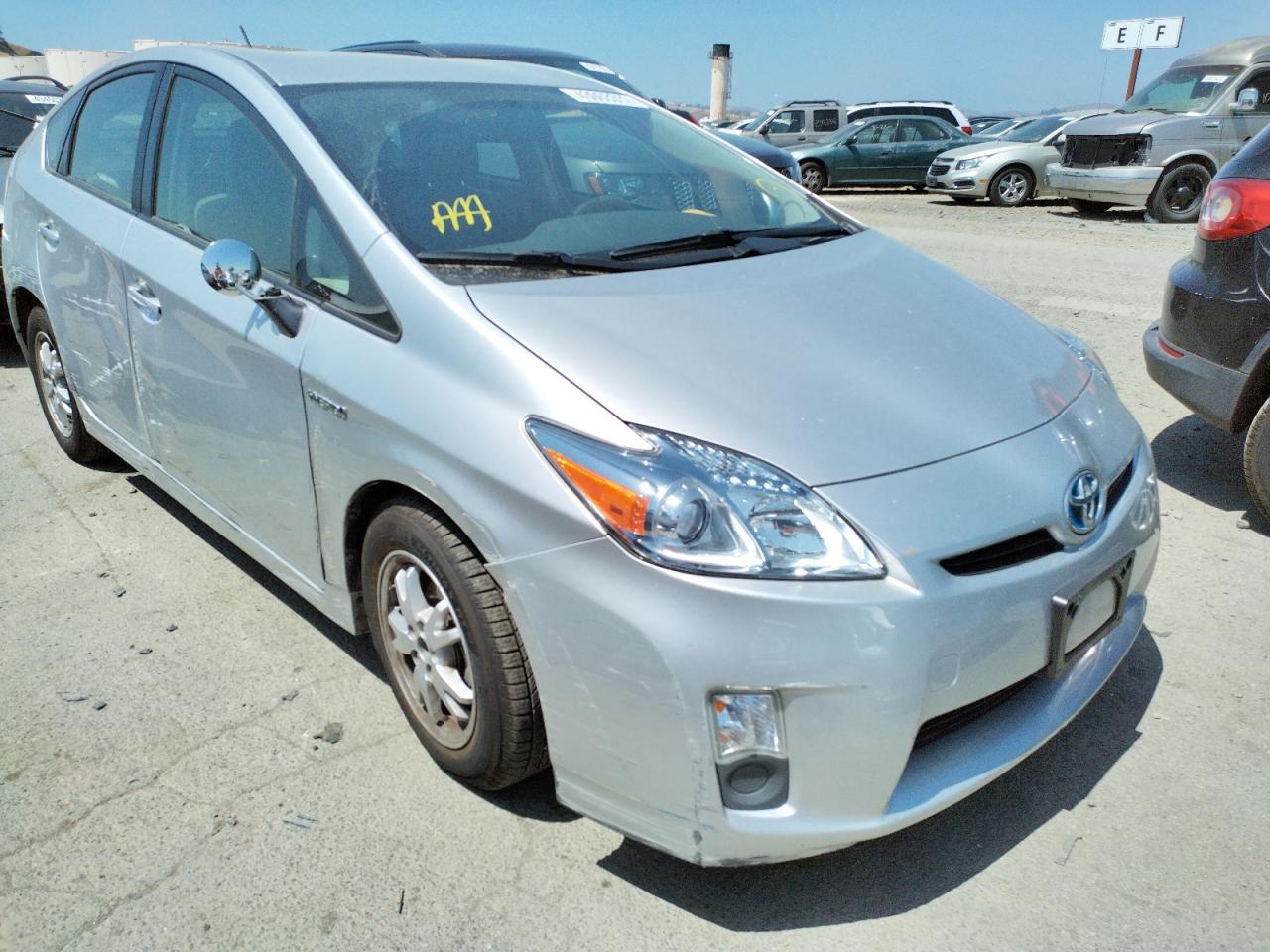 TOYOTA PRIUS 2011 with VIN JTDKN3DU6B5302990 - Photo from auction