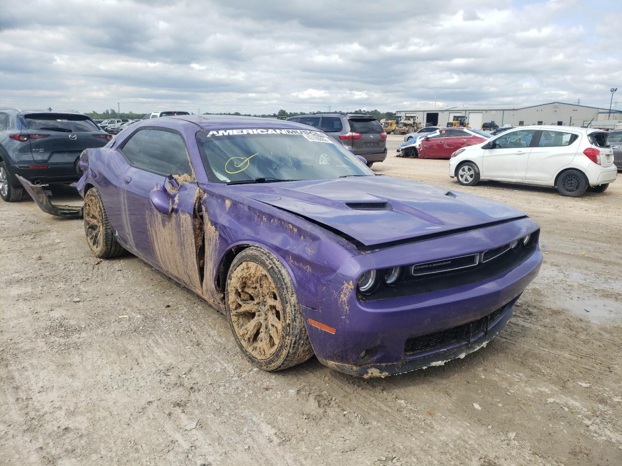 DODGE CHALLENGER 2015 with VIN 2C3CDZBT7FH723219 - Photo from auction