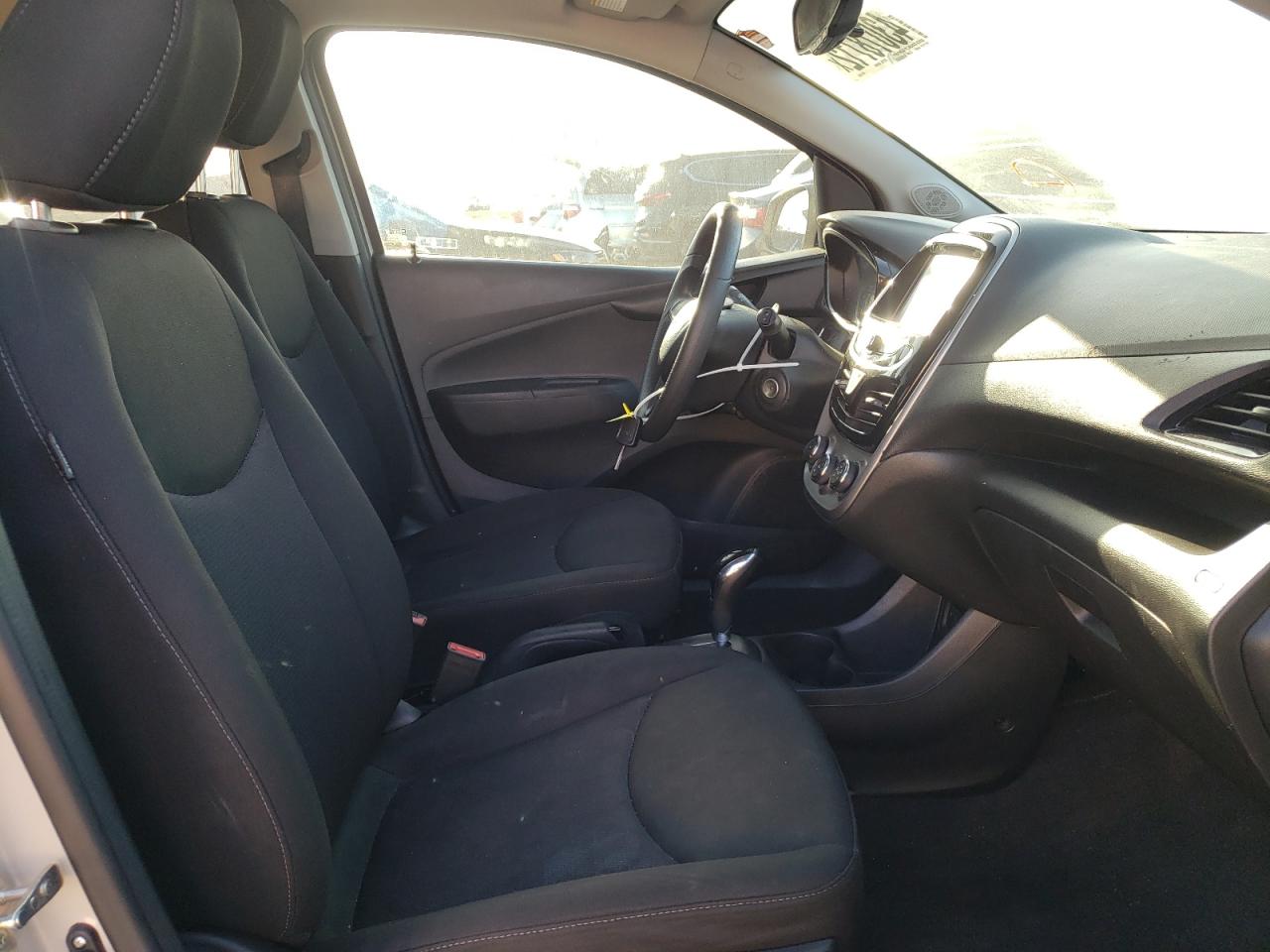 Photo 5 from auction – 2017 CHEVROLET SPARK LS with VIN KL8CB6SA8HC831460
