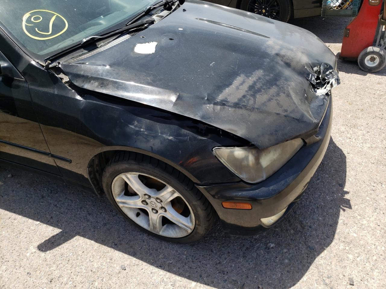 Photo 9 from auction – 2002 LEXUS IS 300 with VIN JTHBD192020038983