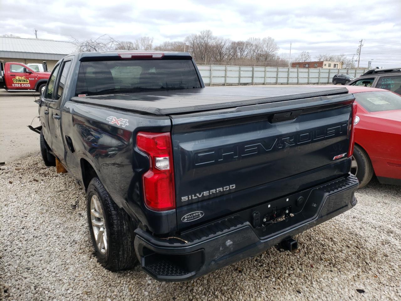 Photo 3 from auction – 2019 CHEVROLET SILVERADO with VIN 1GCRYEEDXKZ414345