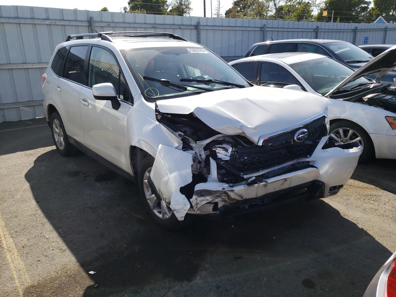 SUBARU FORESTER 2 2015 with VIN JF2SJAHC4FH488861 - Photo from auction