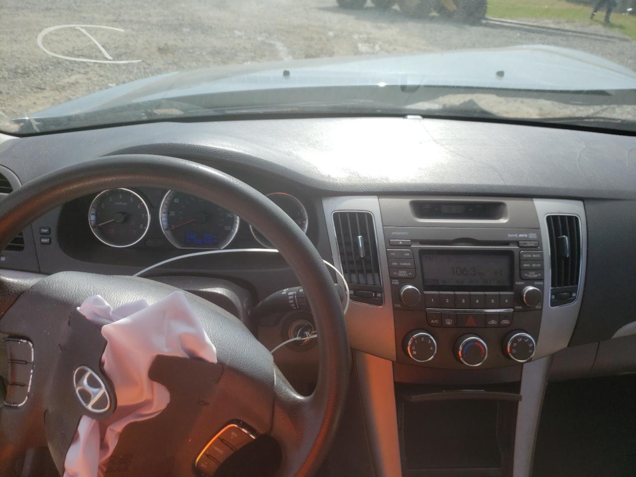 Photo 9 from auction – 2010 HYUNDAI SONATA GLS with VIN 5NPET4AC0AH654904