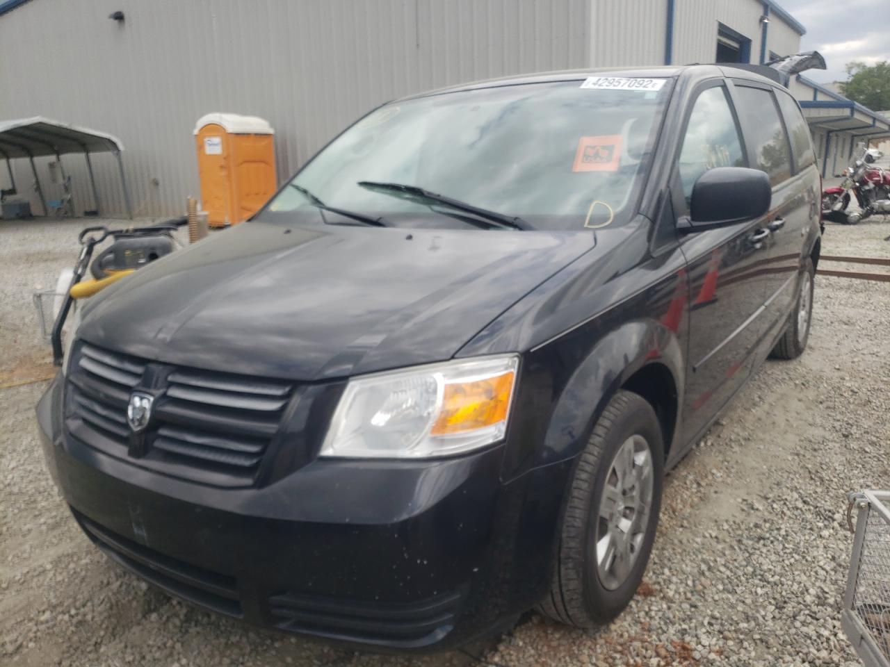 Photo 2 from auction – 2010 DODGE GRAND CARA with VIN 2D4RN4DE7AR268804