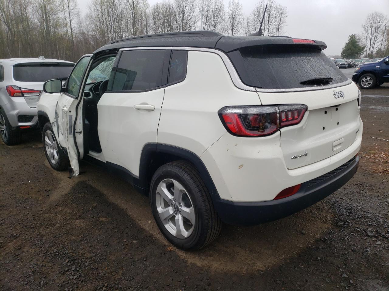 Photo 3 from auction – 2018 JEEP COMPASS LA with VIN 3C4NJDBB2JT399037