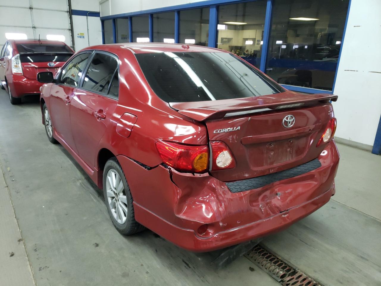 Photo 3 from auction – 2010 TOYOTA COROLLA with VIN 1NXBU4EE5AZ279654