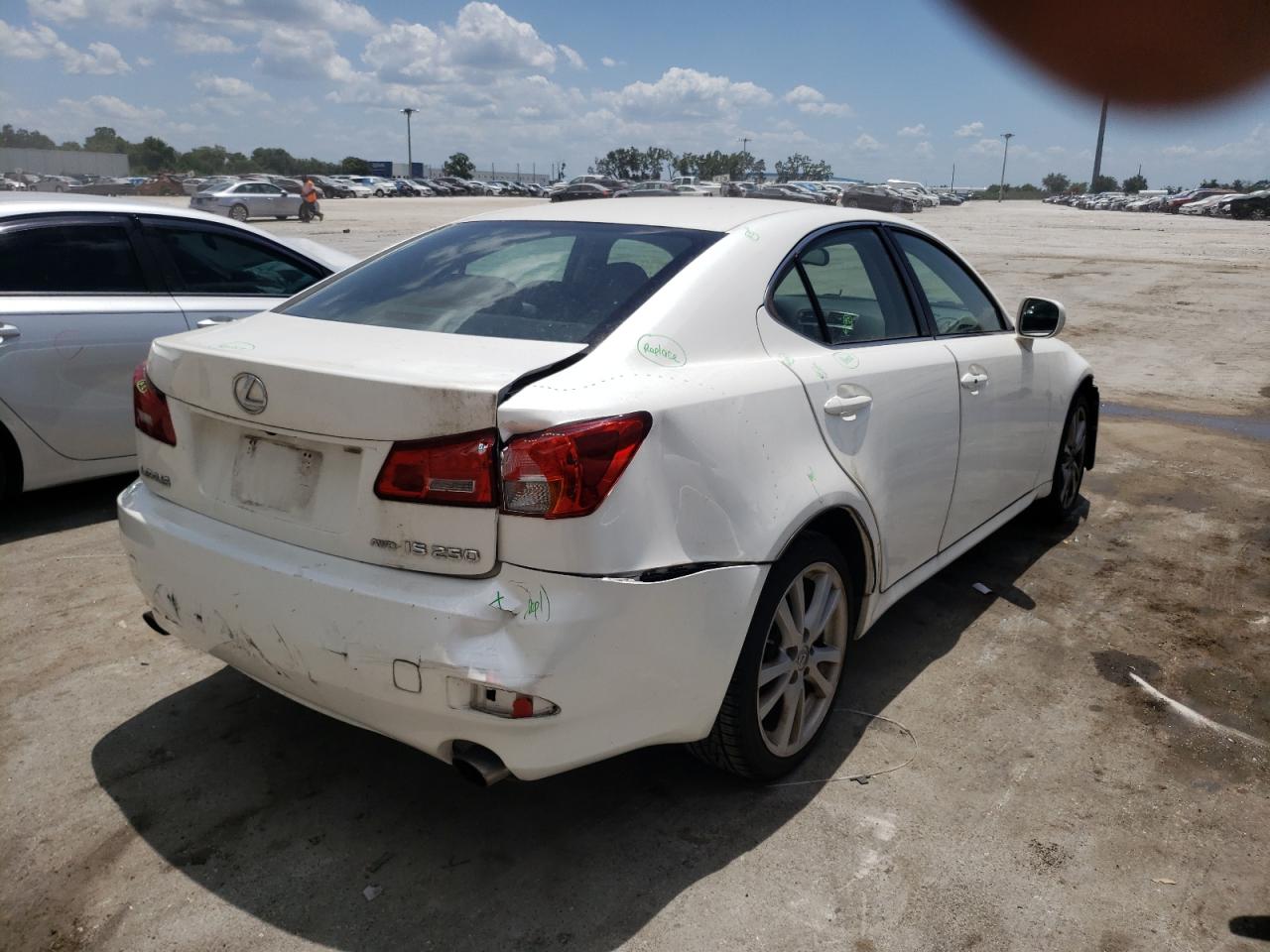 Photo 4 from auction – 2006 LEXUS IS 250 with VIN JTHCK262362000937