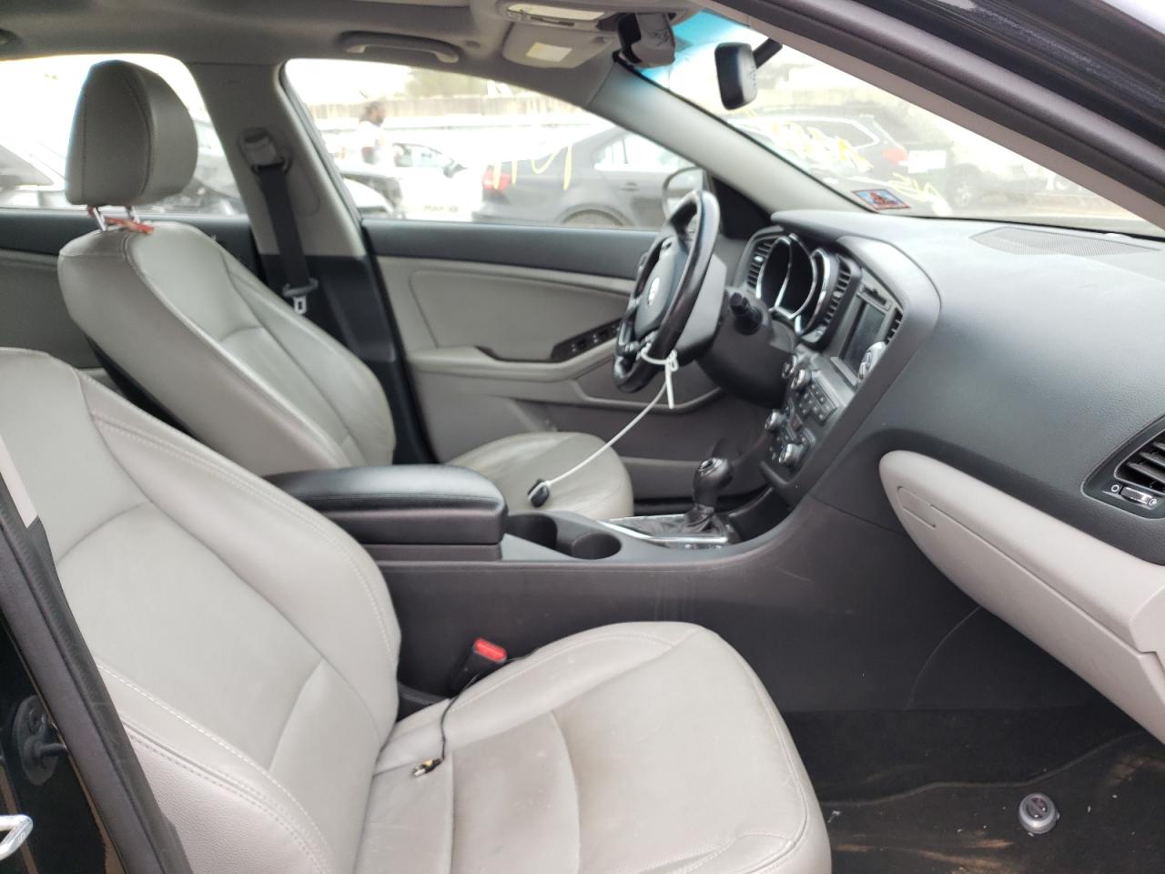 Photo 5 from auction – 2013 KIA OPTIMA EX with VIN 5XXGN4A7XDG224173