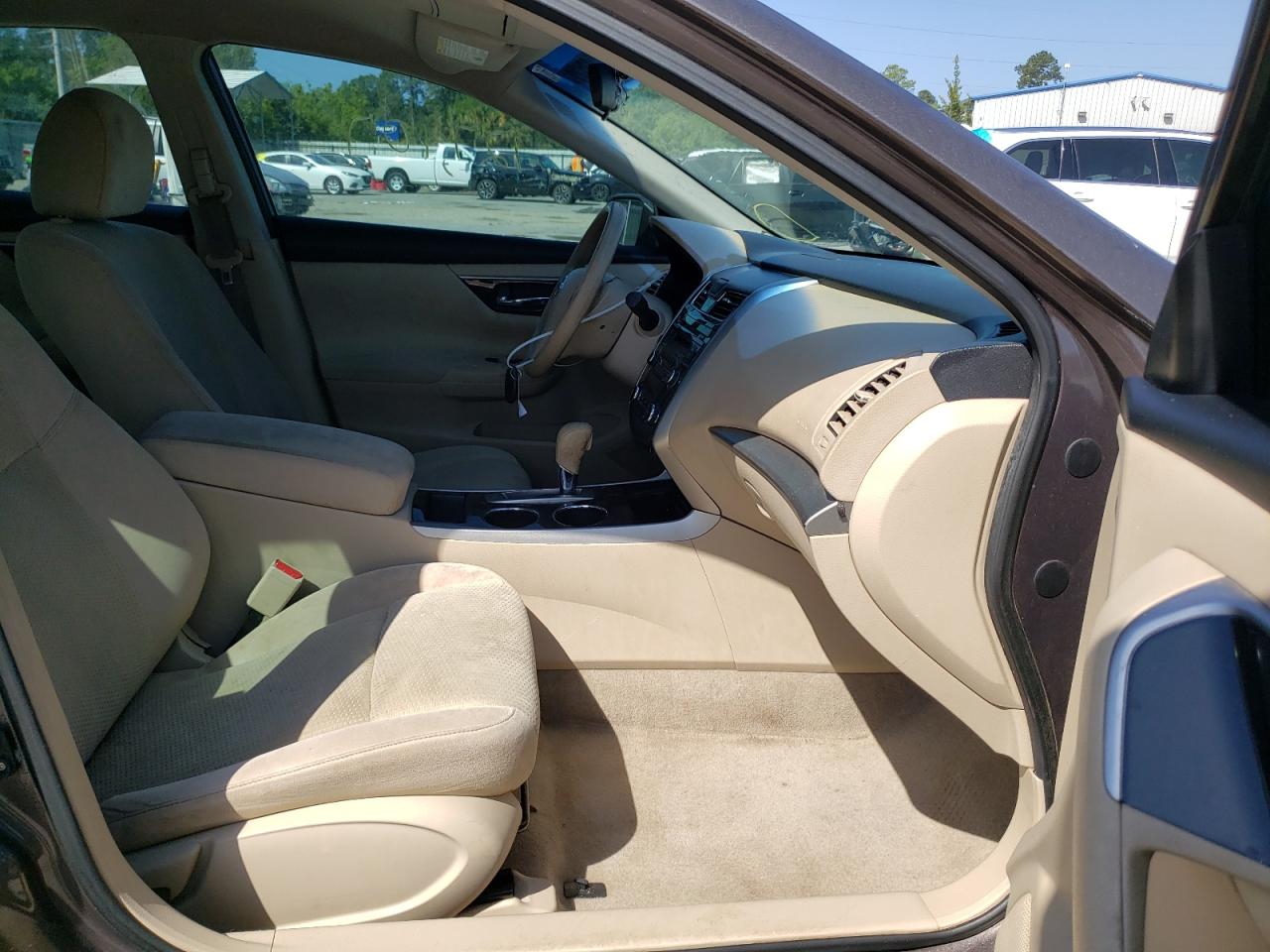 Photo 5 from auction – 2014 NISSAN ALTIMA 2.5 with VIN 1N4AL3AP2EC164788