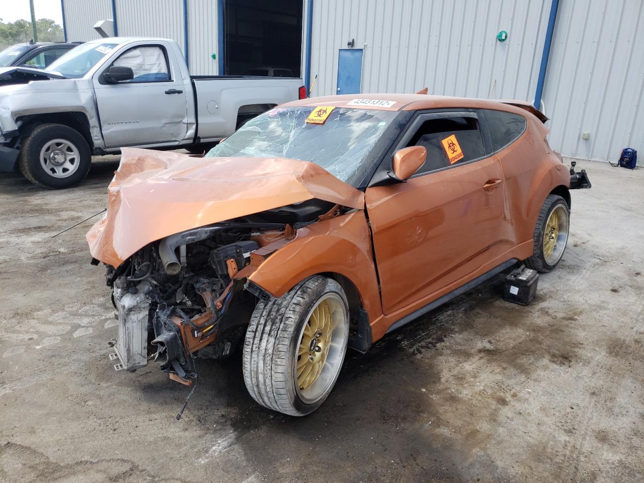 Photo 2 from auction – 2016 HYUNDAI VELOSTER T with VIN KMHTC6AE6GU281642