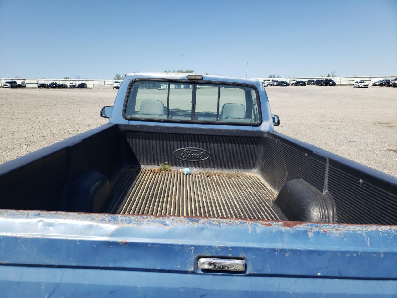 Photo 6 from auction – 1992 FORD F150 with VIN 1FTEF15Y3NLA89853