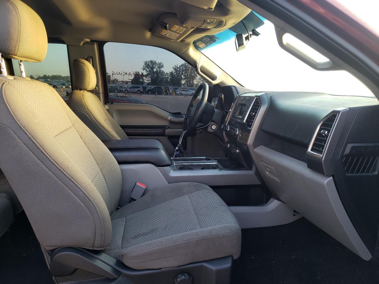 Photo 5 from auction – 2017 FORD F150 SUPER with VIN 1FTEX1EP0HFA59118