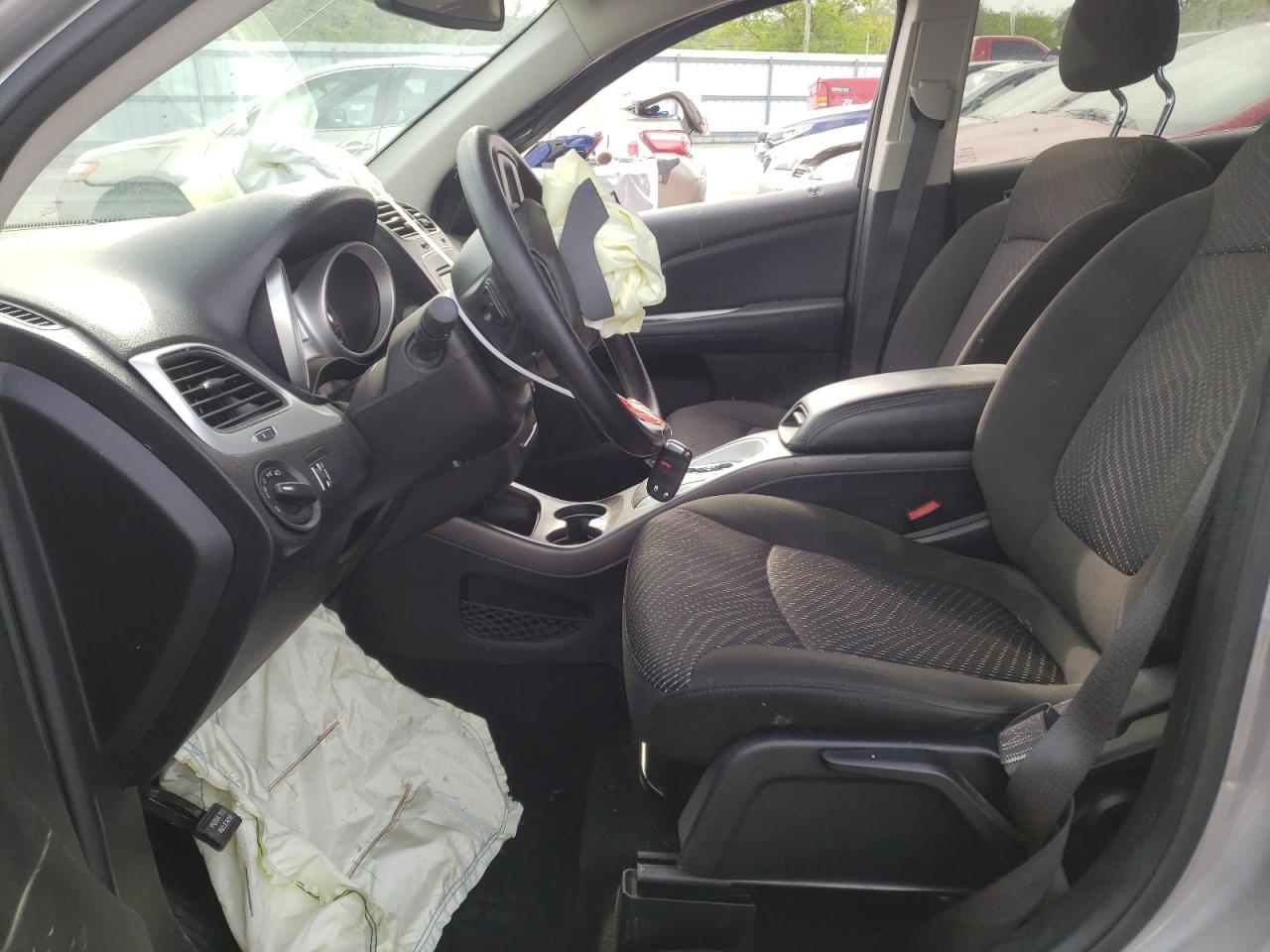 Photo 5 from auction – 2020 DODGE JOURNEY SE with VIN 3C4PDCAB3LT199301