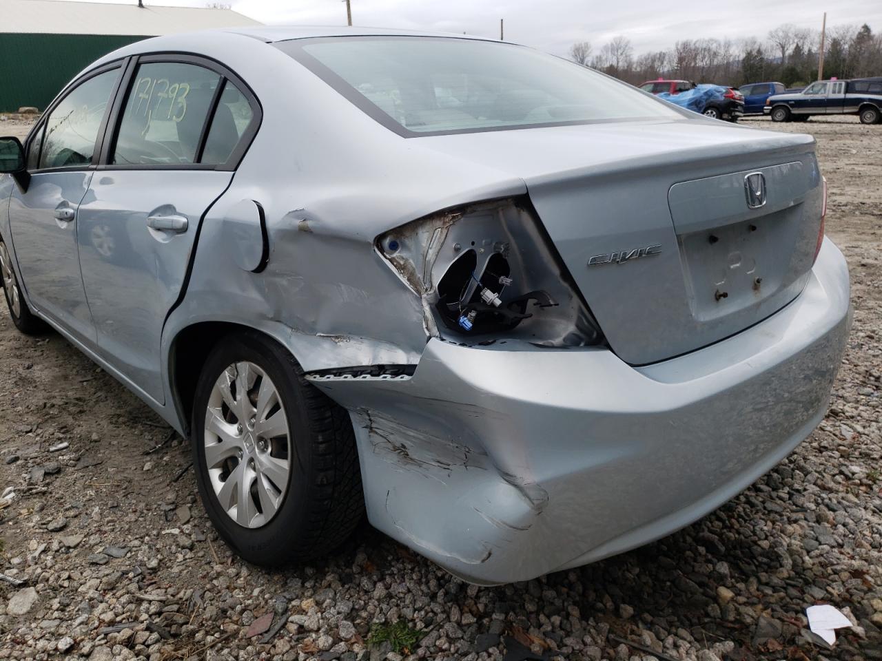 Photo 9 from auction – 2012 HONDA CIVIC LX with VIN 2HGFB2F52CH581859