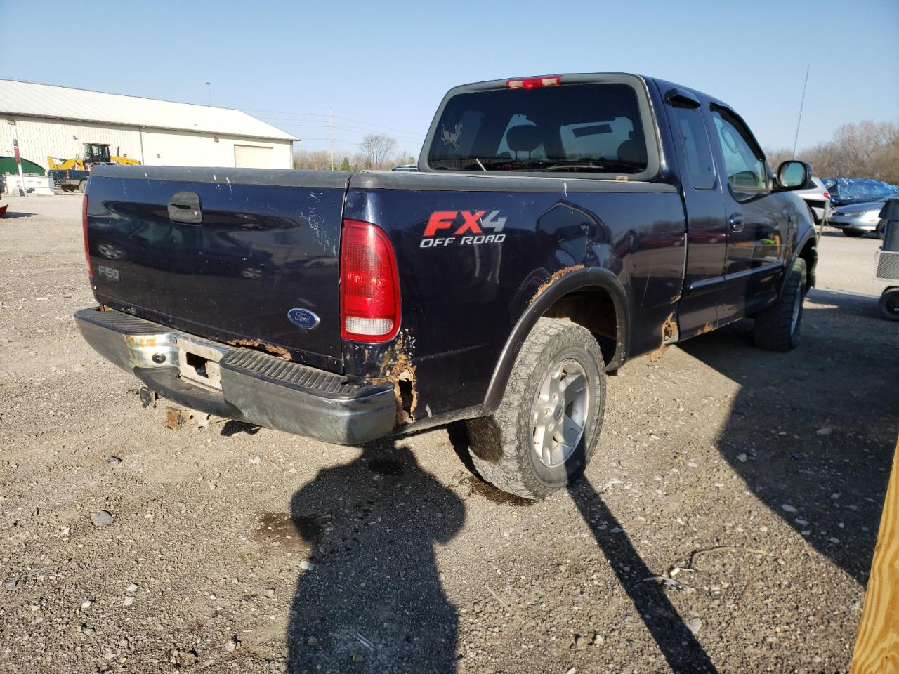 Photo 4 from auction – 2003 FORD F150 with VIN 2FTRX18L53CA38182