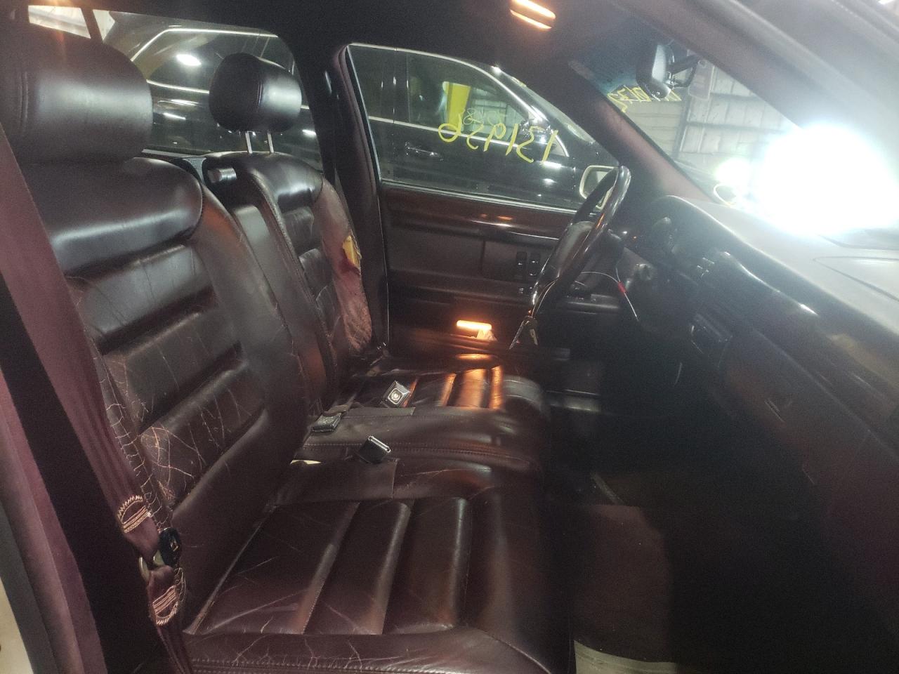 Photo 5 from auction – 1994 CADILLAC DEVILLE with VIN 1G6KD52B6RU236850