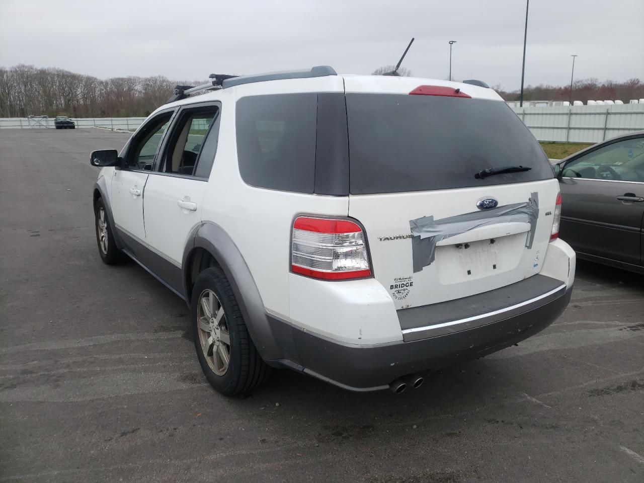 Photo 3 from auction – 2008 FORD TAURUS X S with VIN 1FMDK02W28GA27972