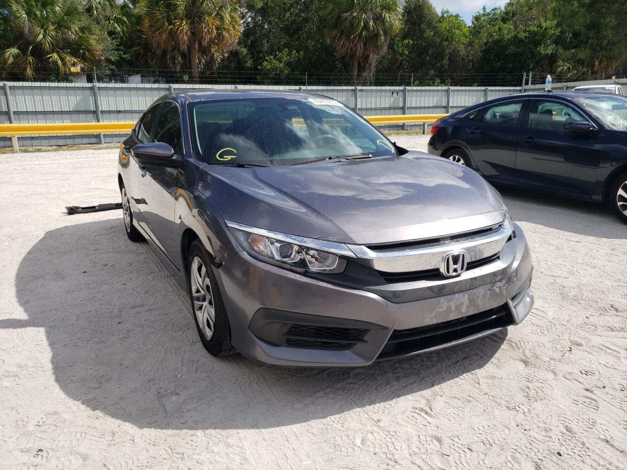 Photo 1 from auction – 2017 HONDA CIVIC LX with VIN 19XFC2F51HE050604
