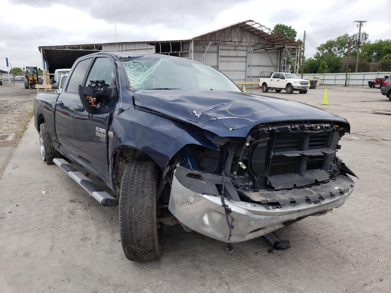 RAM 1500 CLASS 2019 with VIN 1C6RR7TT1KS606420 - Photo from auction