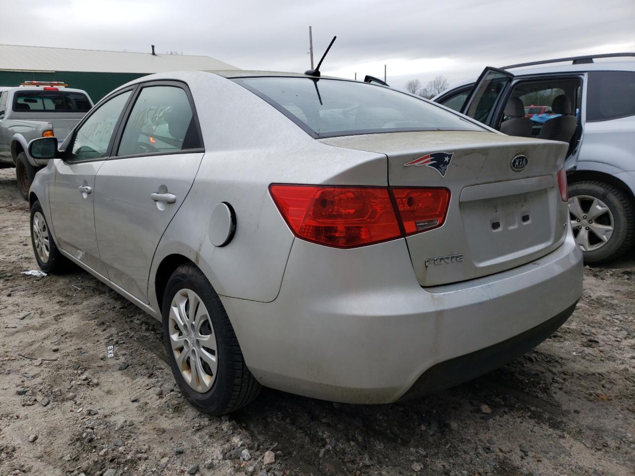 Фото 3 с аукциона – 2012 KIA FORTE EX с VIN KNAFU4A24C5554006