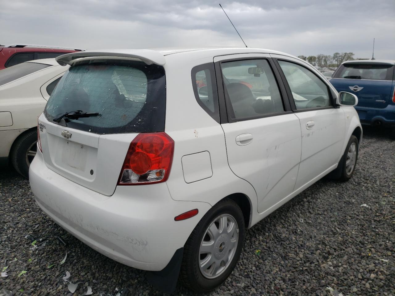 Photo 4 from auction – 2005 CHEVROLET AVEO BASE with VIN KL1TD62665B392751